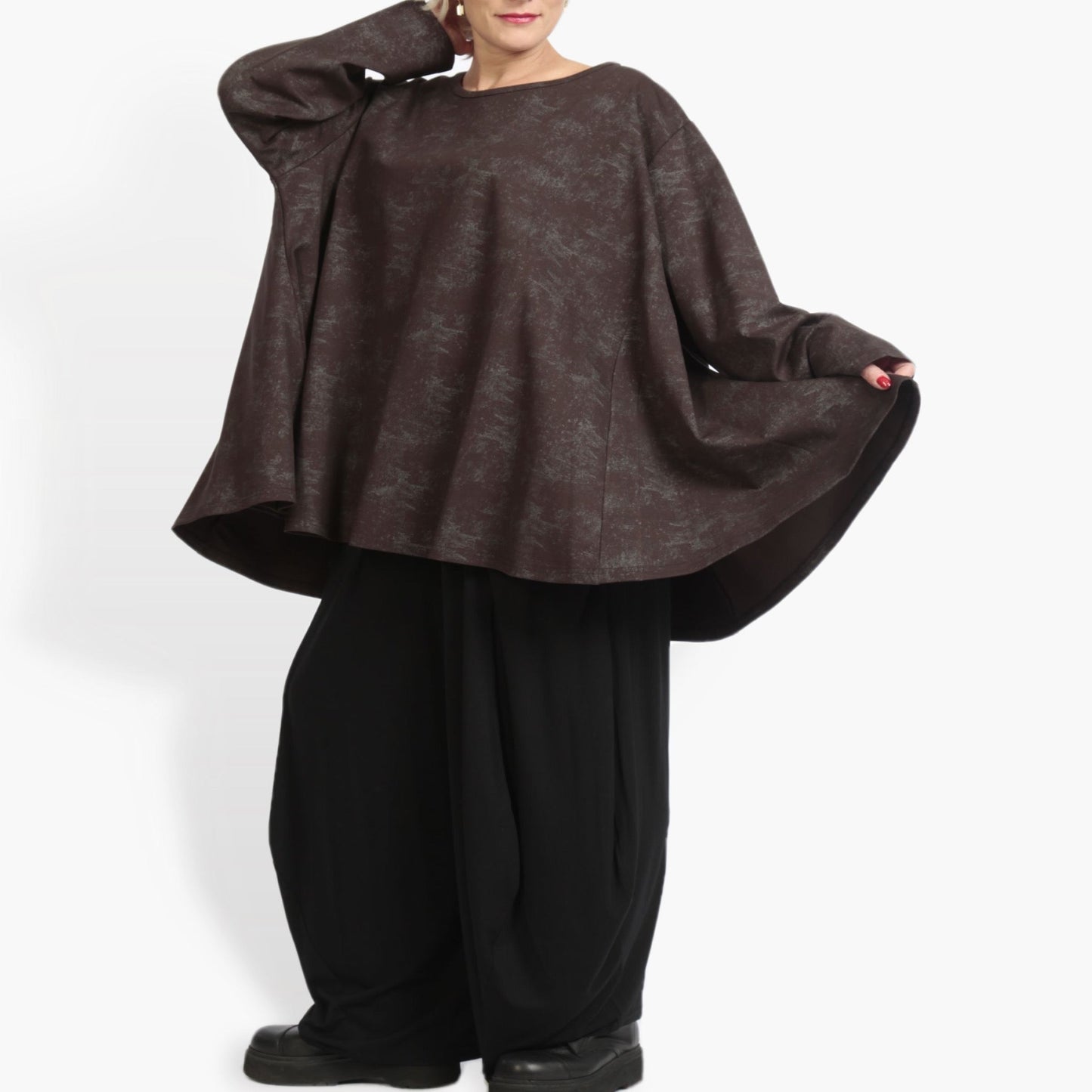 Winter big shirt in A-shape made of Romanit jersey quality, Lilo in brown