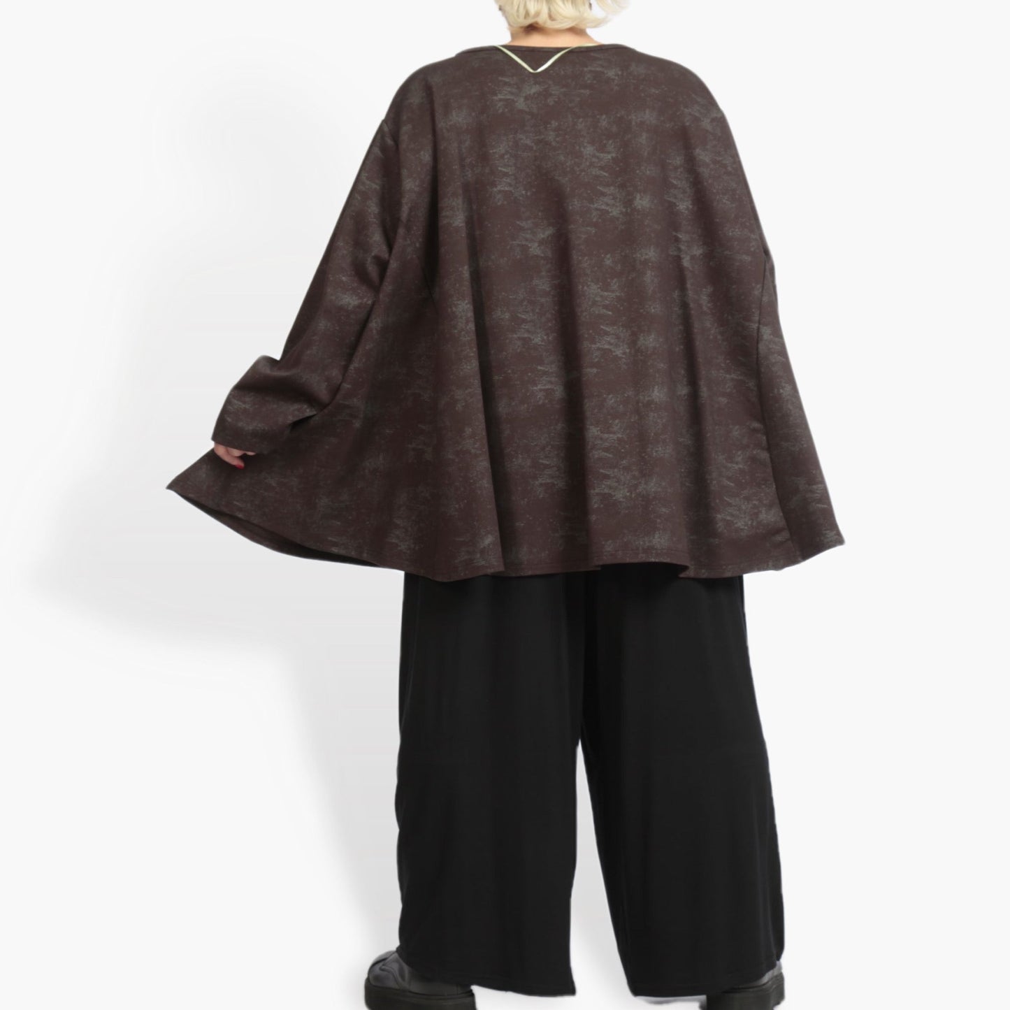 Winter big shirt in A-shape made of Romanit jersey quality, Lilo in brown