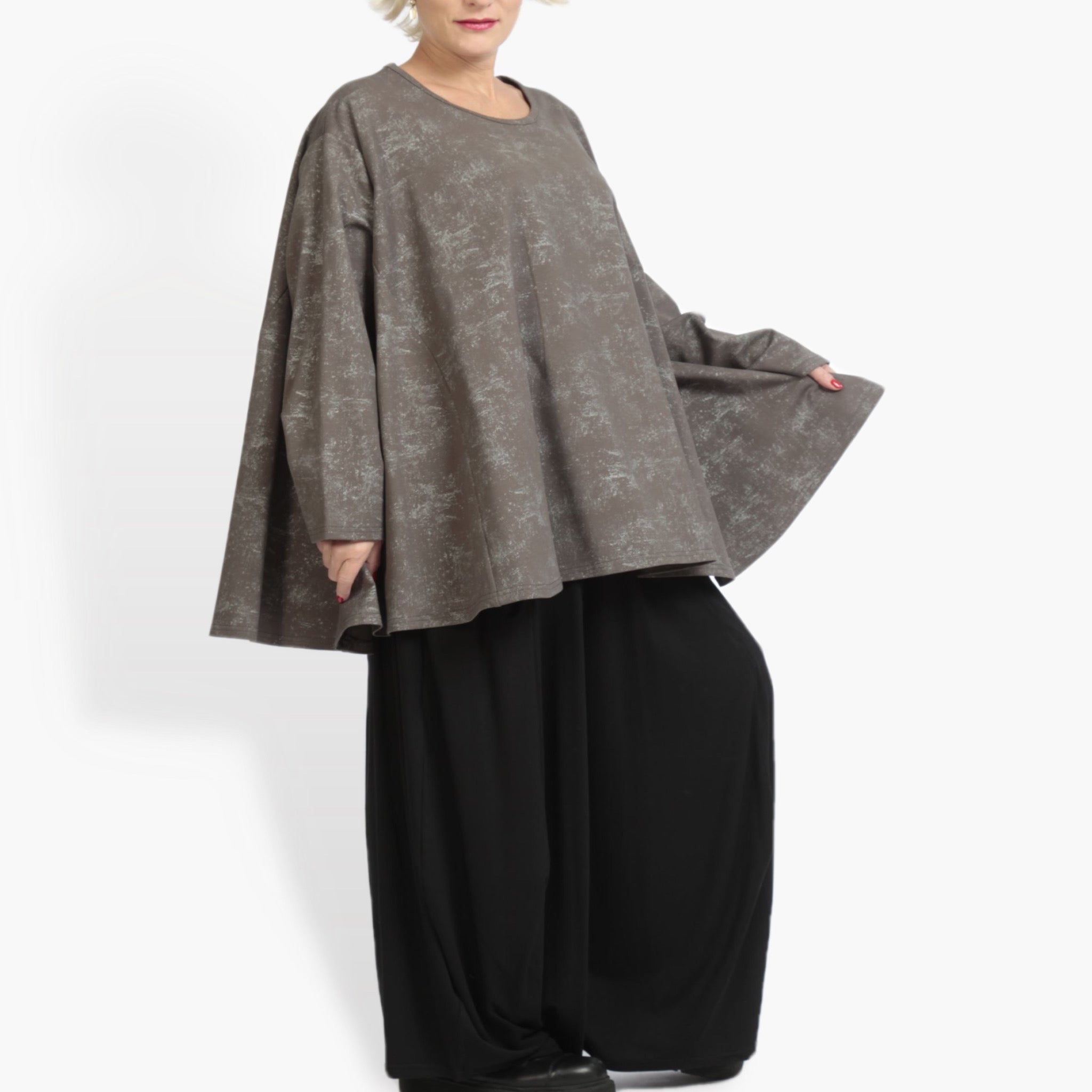 Winter big shirt in A-shape made of Romanit jersey quality, Lilo in gray
