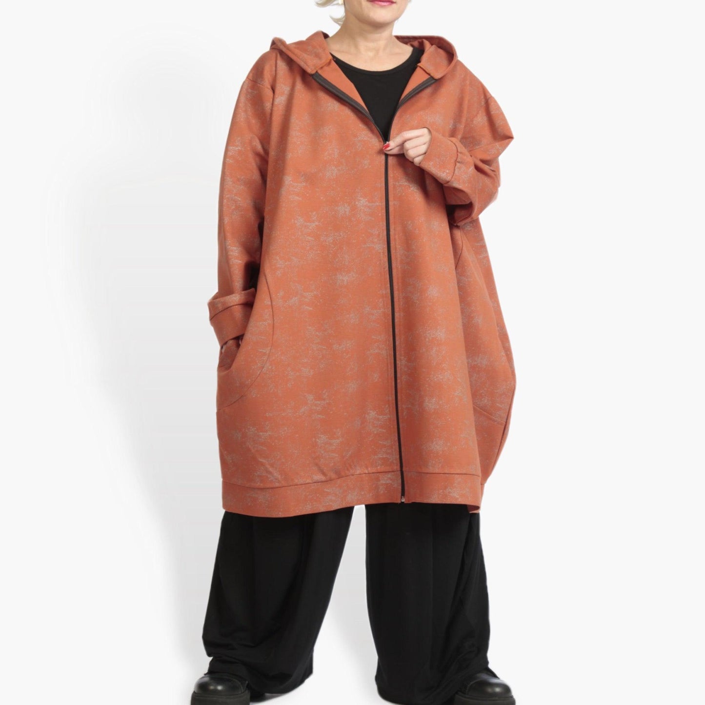 Winter jacket in balloon shape made of Romanit jersey quality, Lilo in terracotta