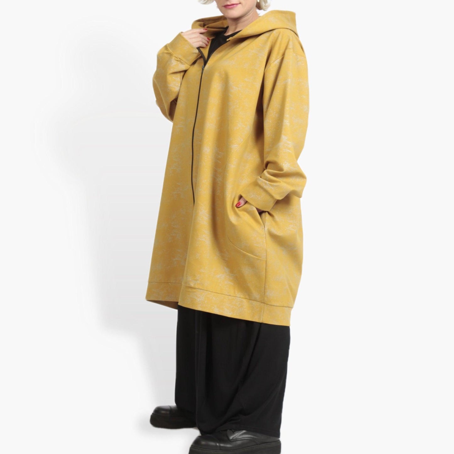 Winter jacket in balloon shape made of Romanit jersey quality, Lilo in mustard