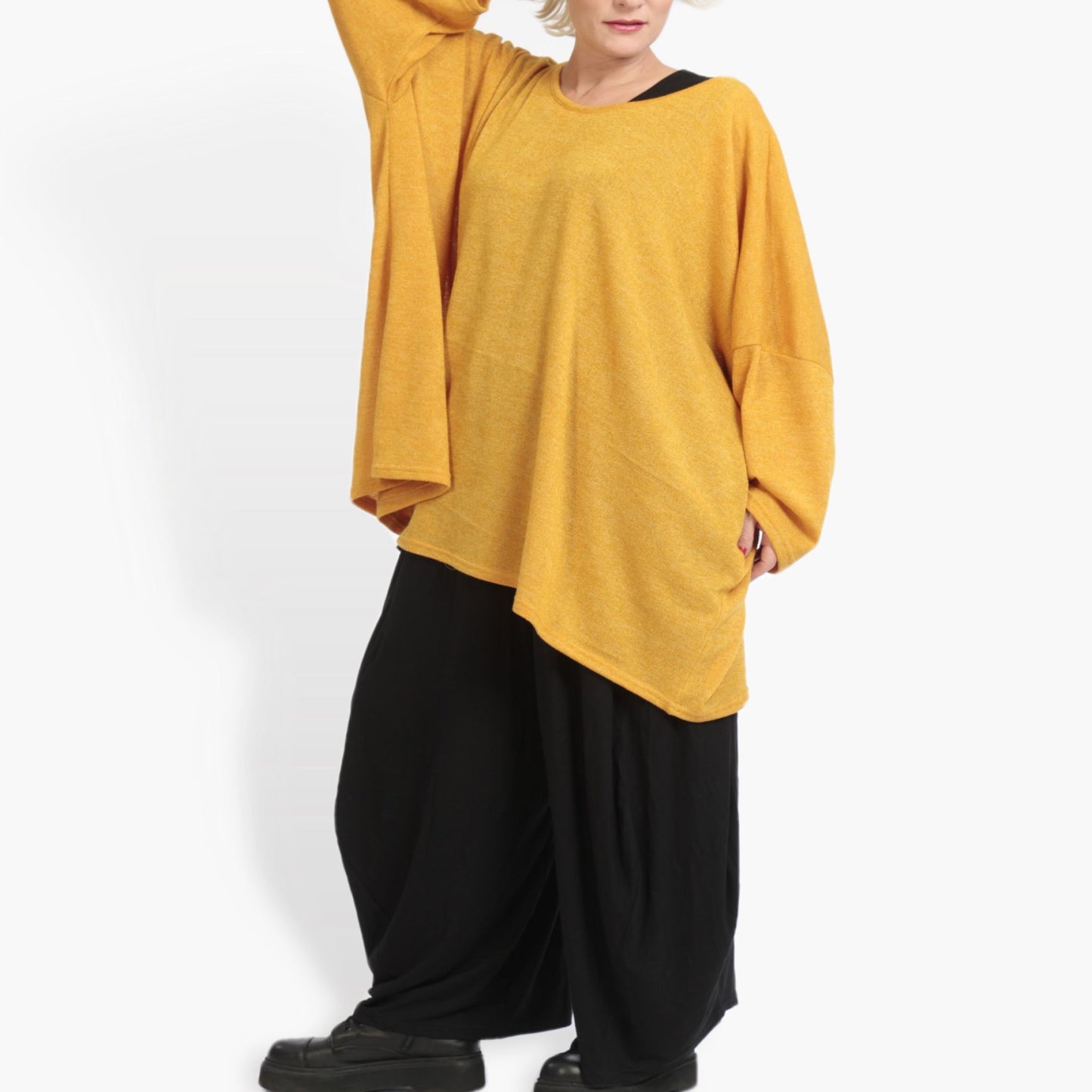 Alltags Big Shirt in kastiger Form aus leichter Feinstrick Qualität, Yuki in Senf