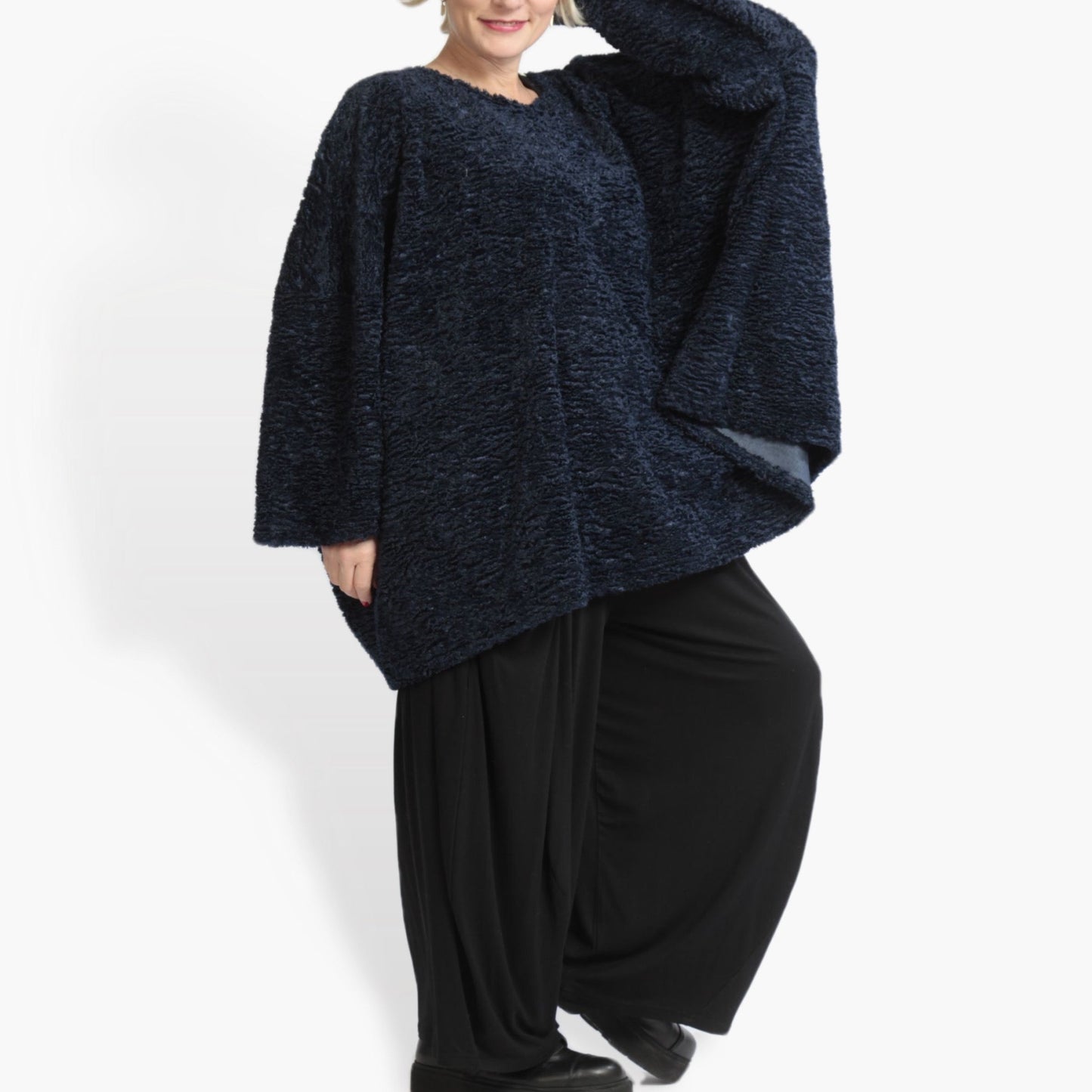 Winter big shirt in a boxy shape made from Astrakan quality, Astra in navy