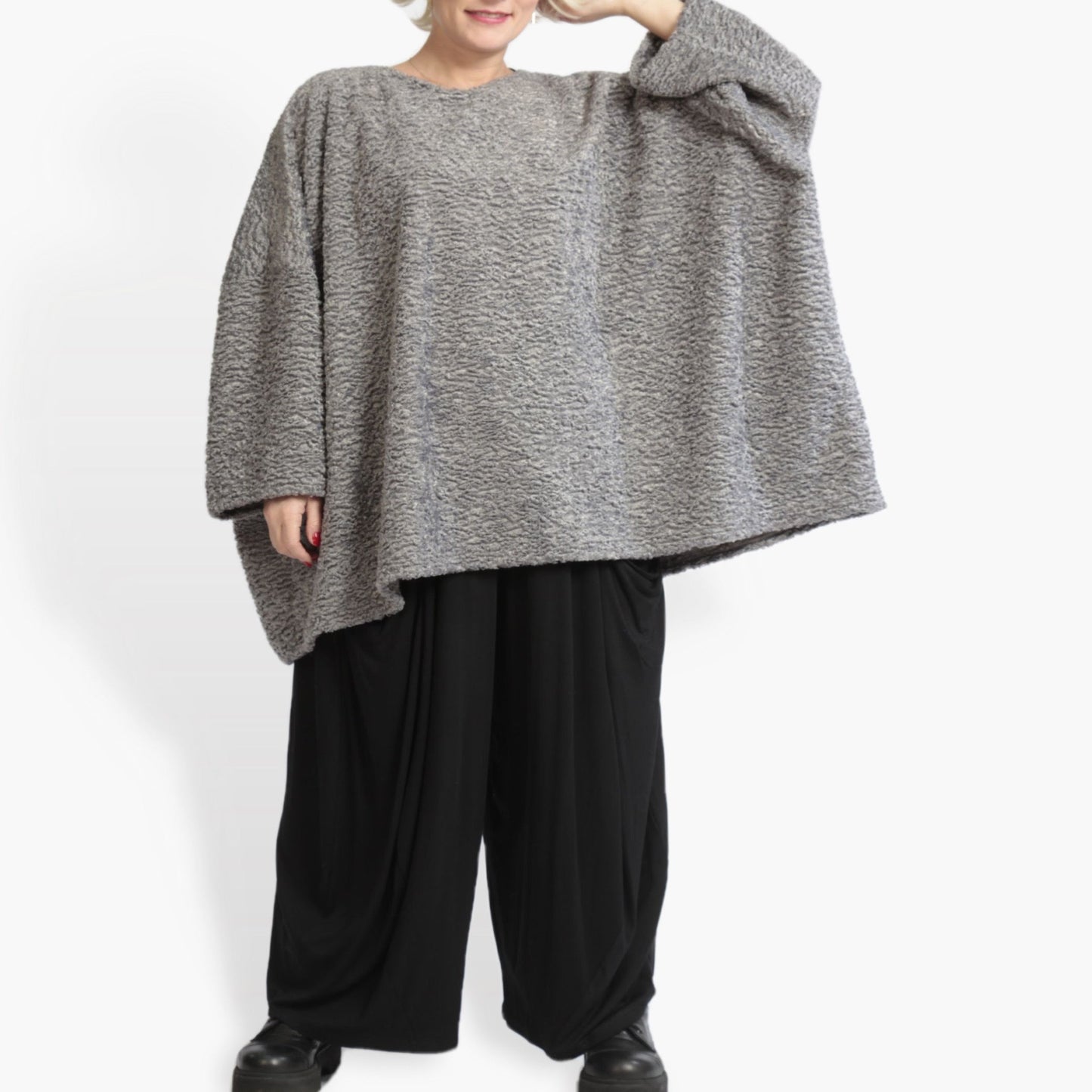 Winter Big Shirt in a boxy shape made from Astrakan quality, Astra in silver