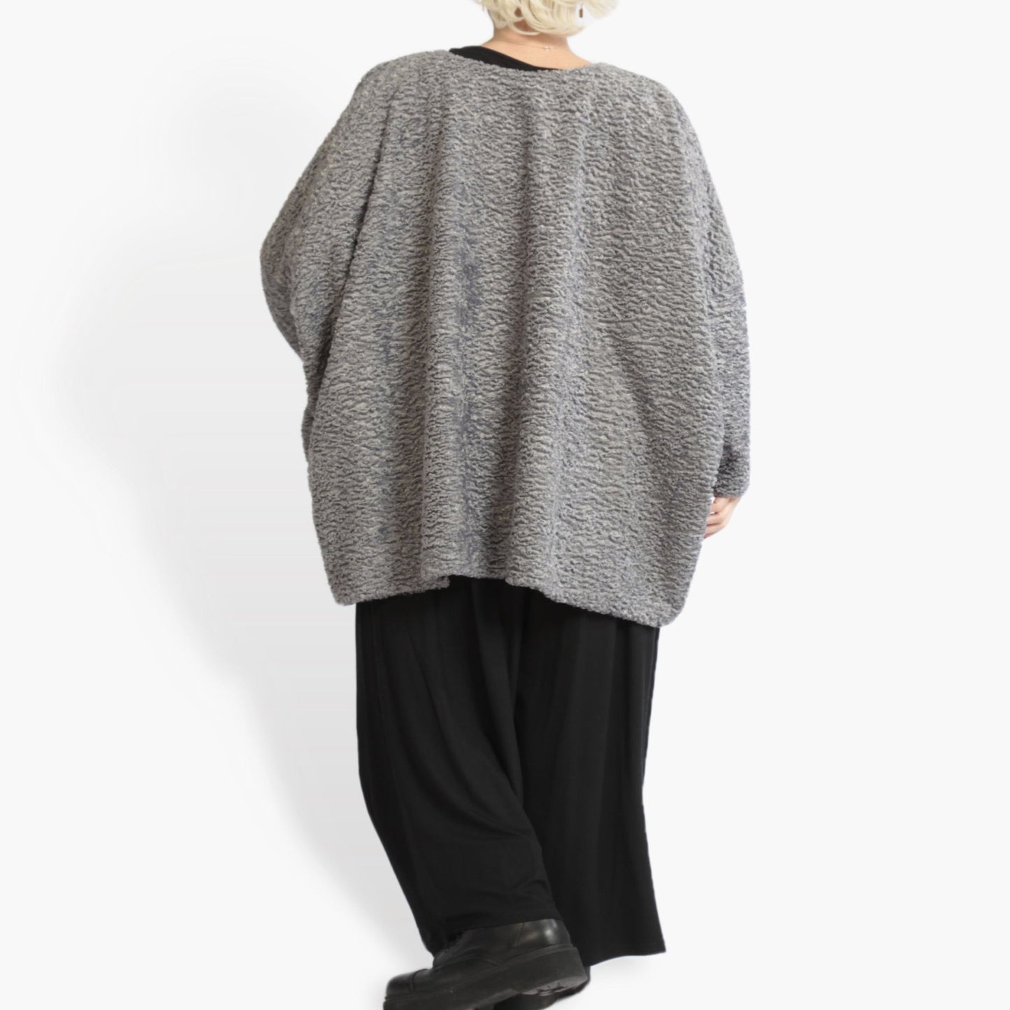 Winter Big Shirt in a boxy shape made from Astrakan quality, Astra in silver