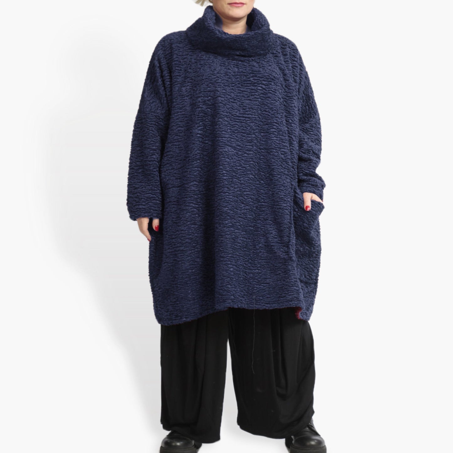 Winter big shirt in a boxy shape made from Astrakan quality, Astra in navy