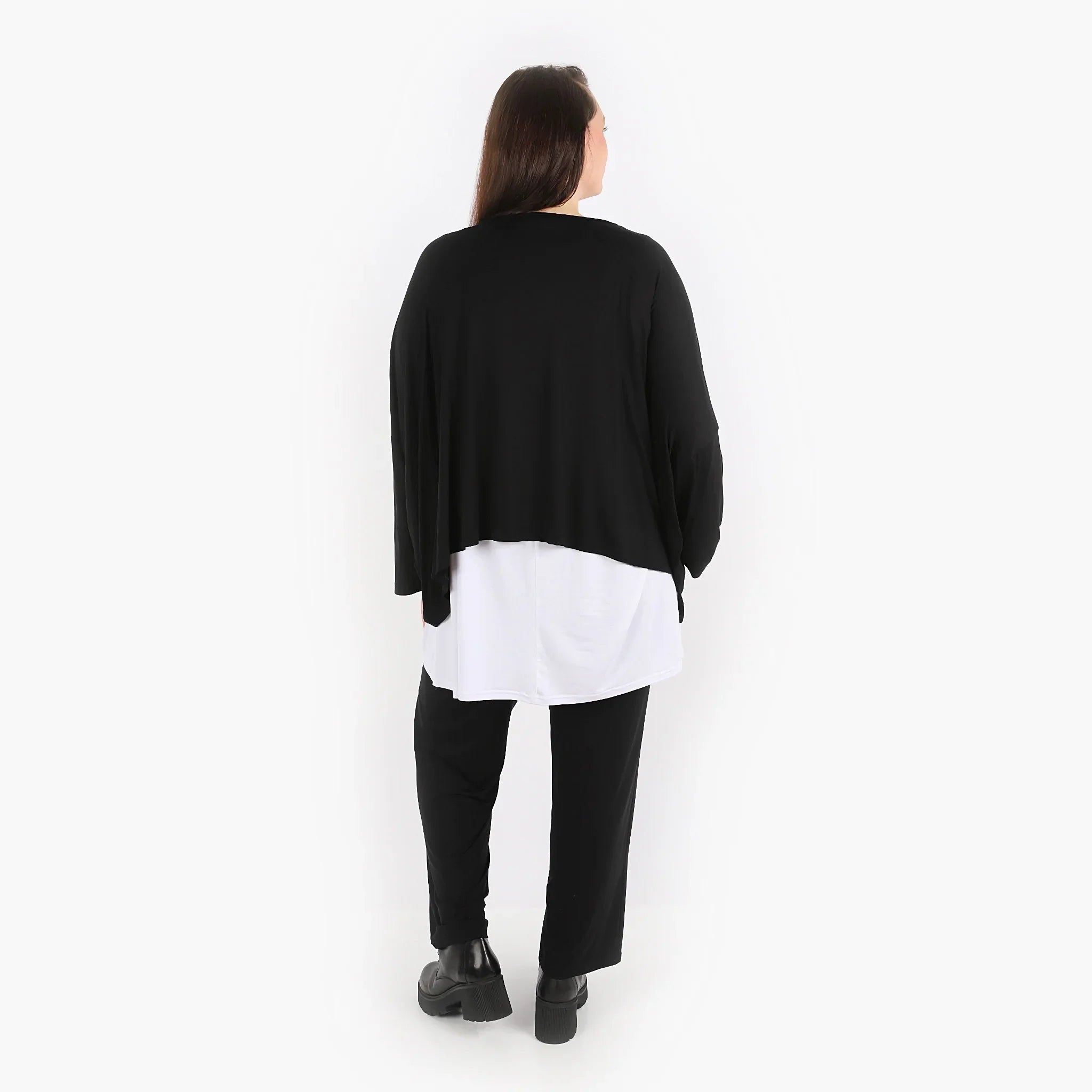 AKH 122s Trousers, Black