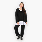 AKH 122s Trousers, Black