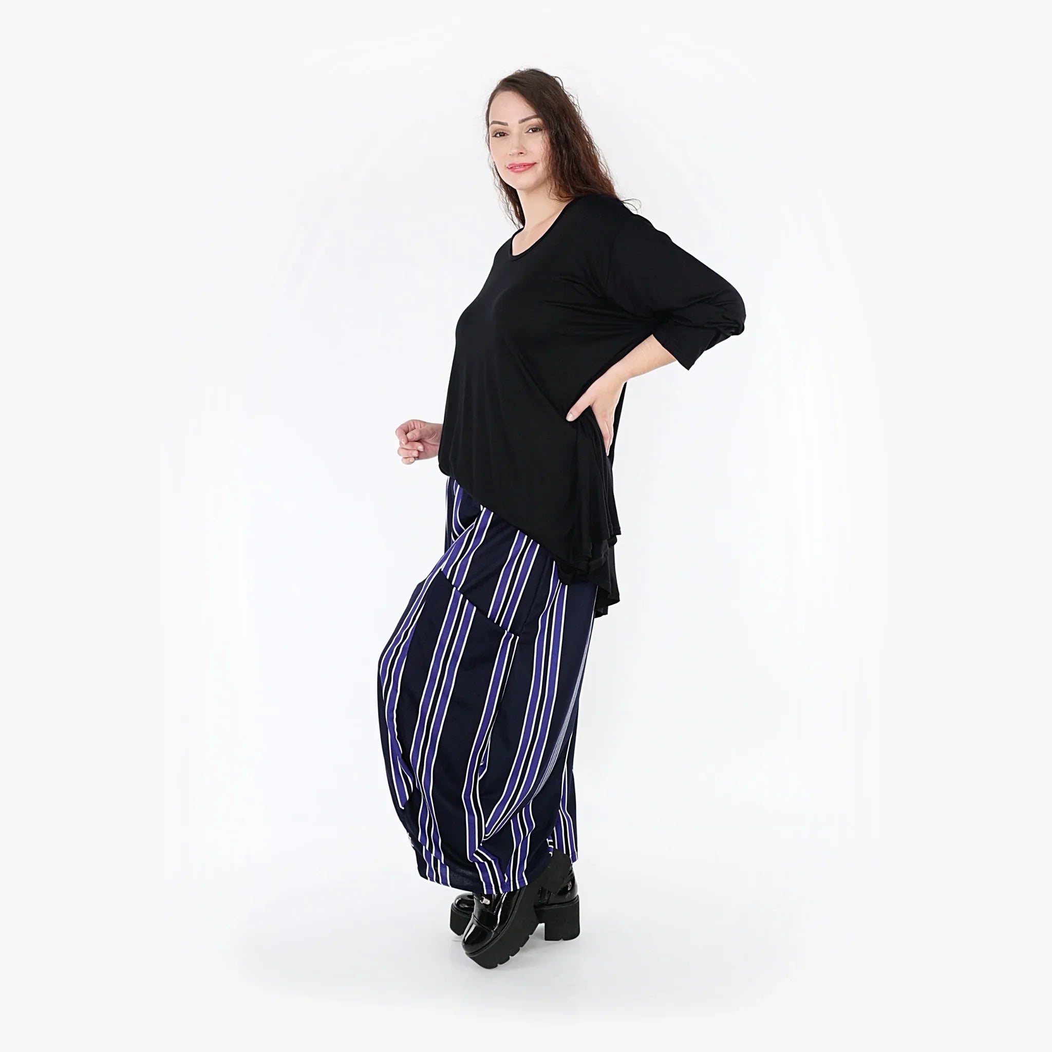 AKH Fashion Hose 8069 Alba, Blau/Marine/Weiß