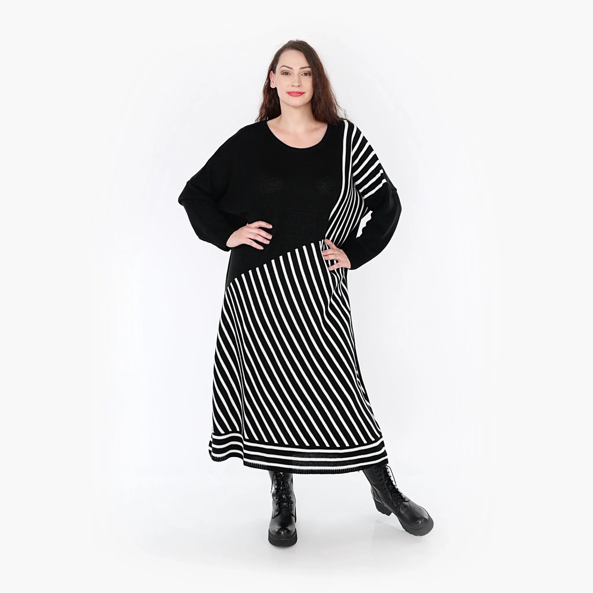 AKH Fashion Kleid 2318 Warmy, Schwarz/Weiß
