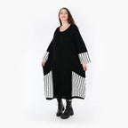 AKH 2405 Dress, Black and White
