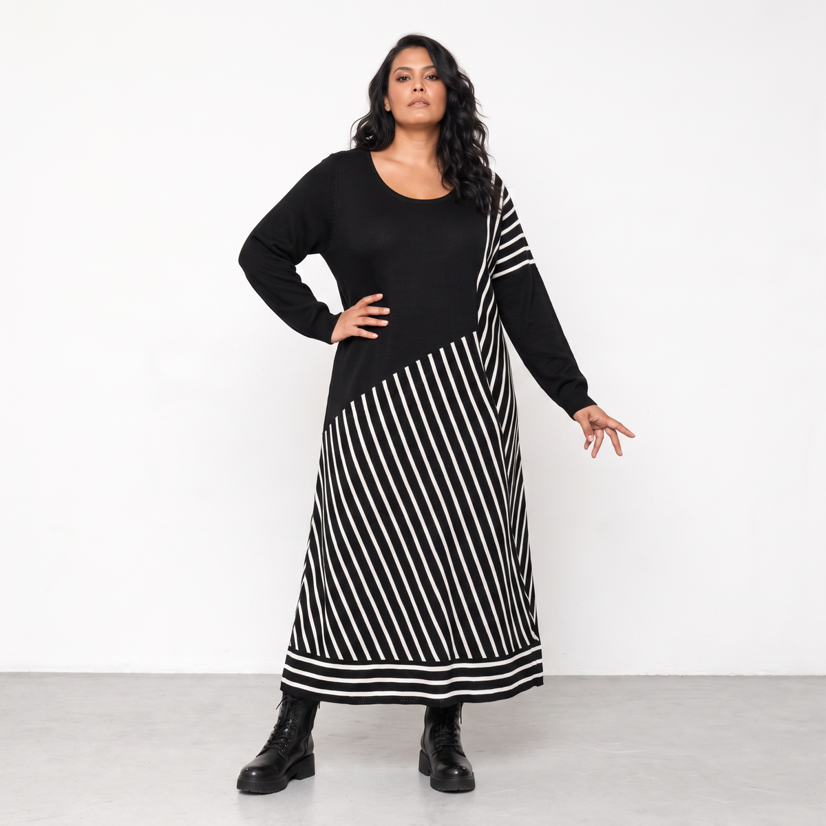 AKH Fashion Kleid Warmy 2318 Schwarz/Weiß