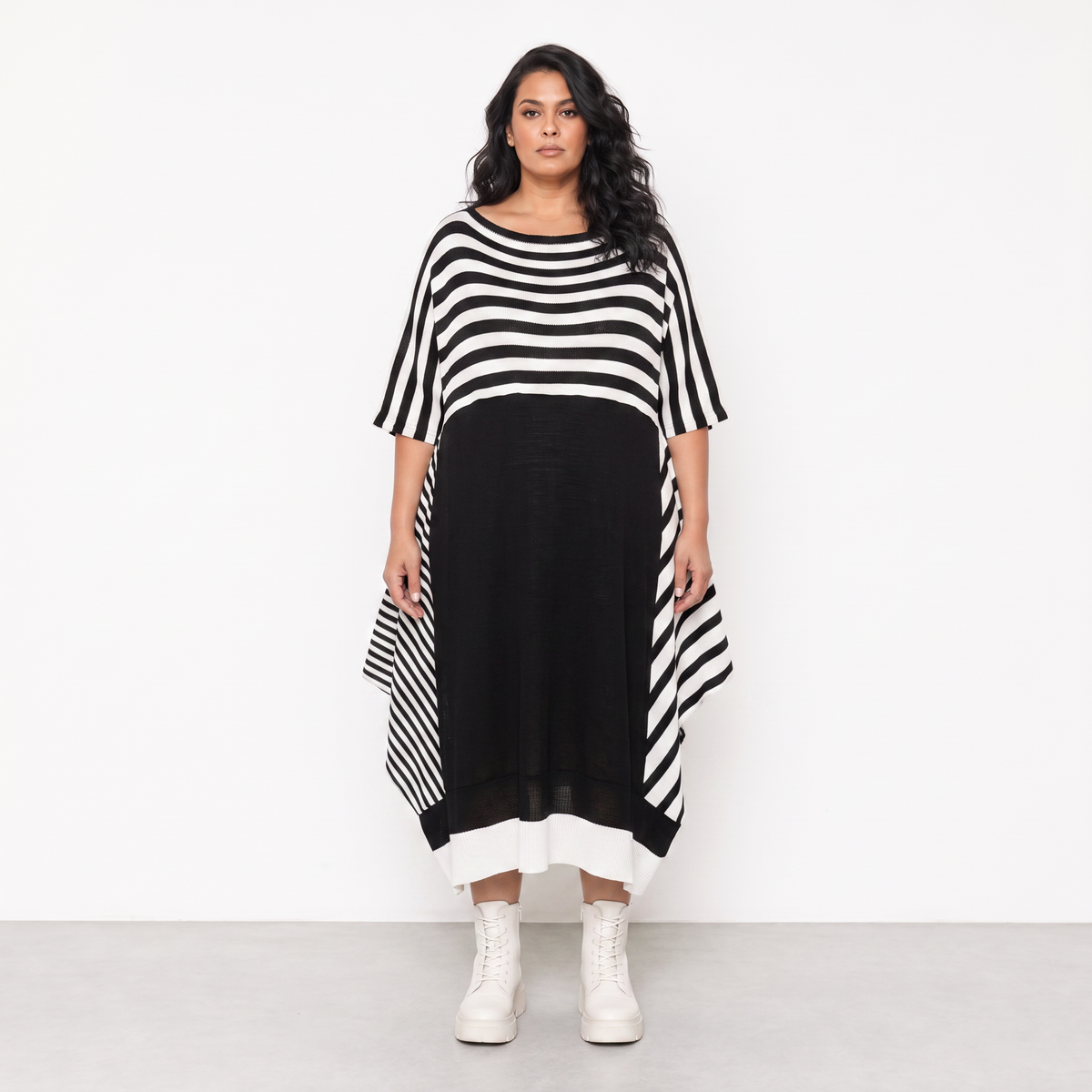 AKH Fashion Kleid Warmy 2326 Schwarz