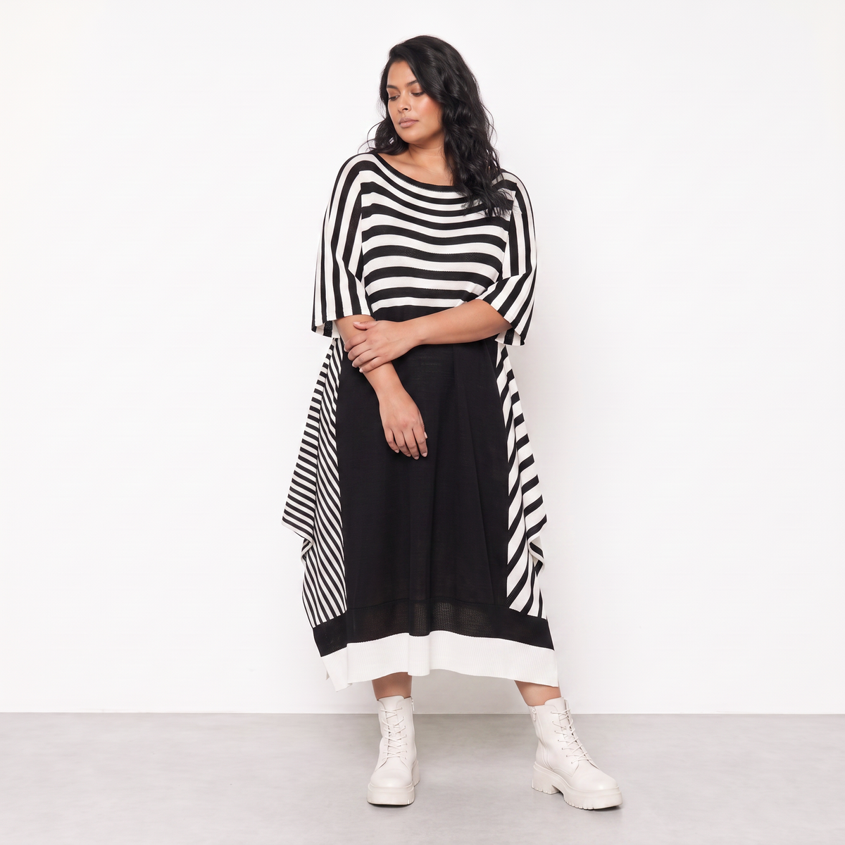 AKH Fashion Kleid Warmy 2326 Schwarz
