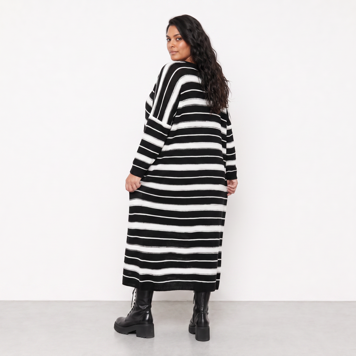 AKH Fashion Kleid Warmy 2337 Schwarz/Weiß