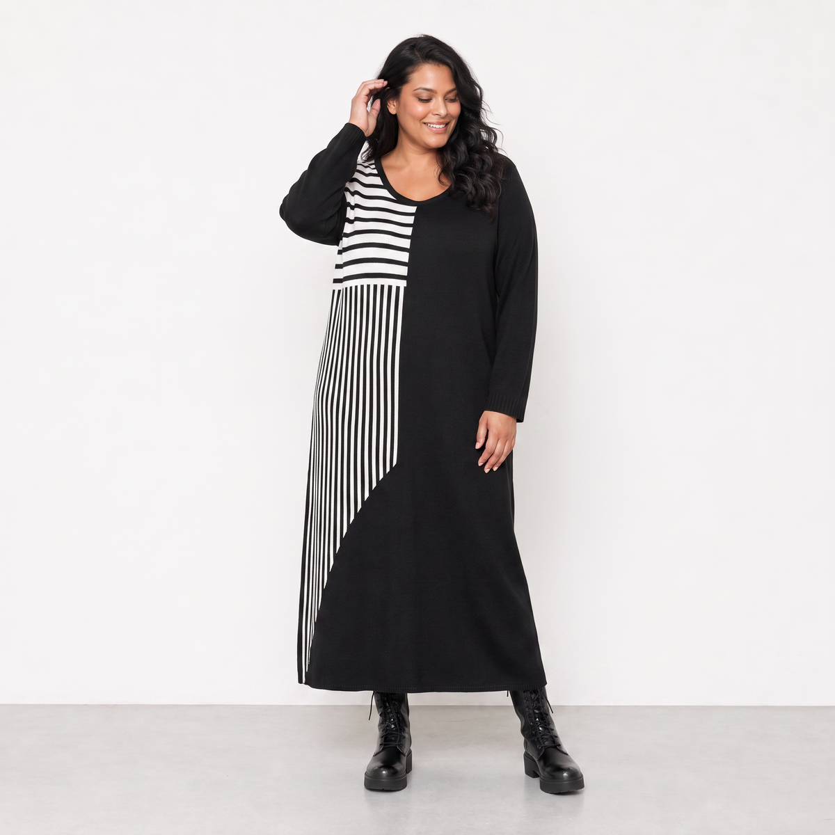 AKH Fashion Kleid Warmy 2401 Schwarz/Weiß