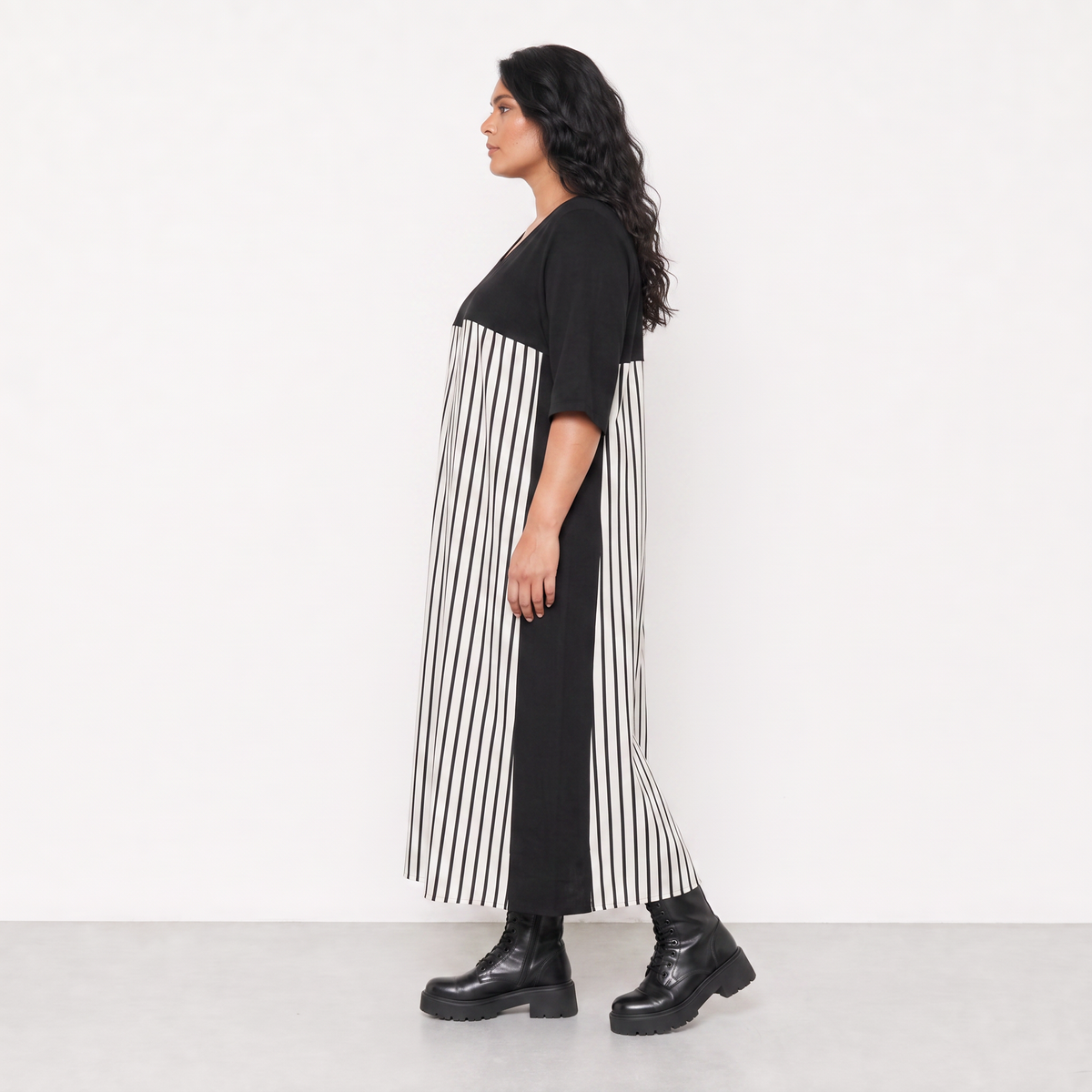 AKH Fashion Kleid Warmy 2403 Schwarz/Weiß