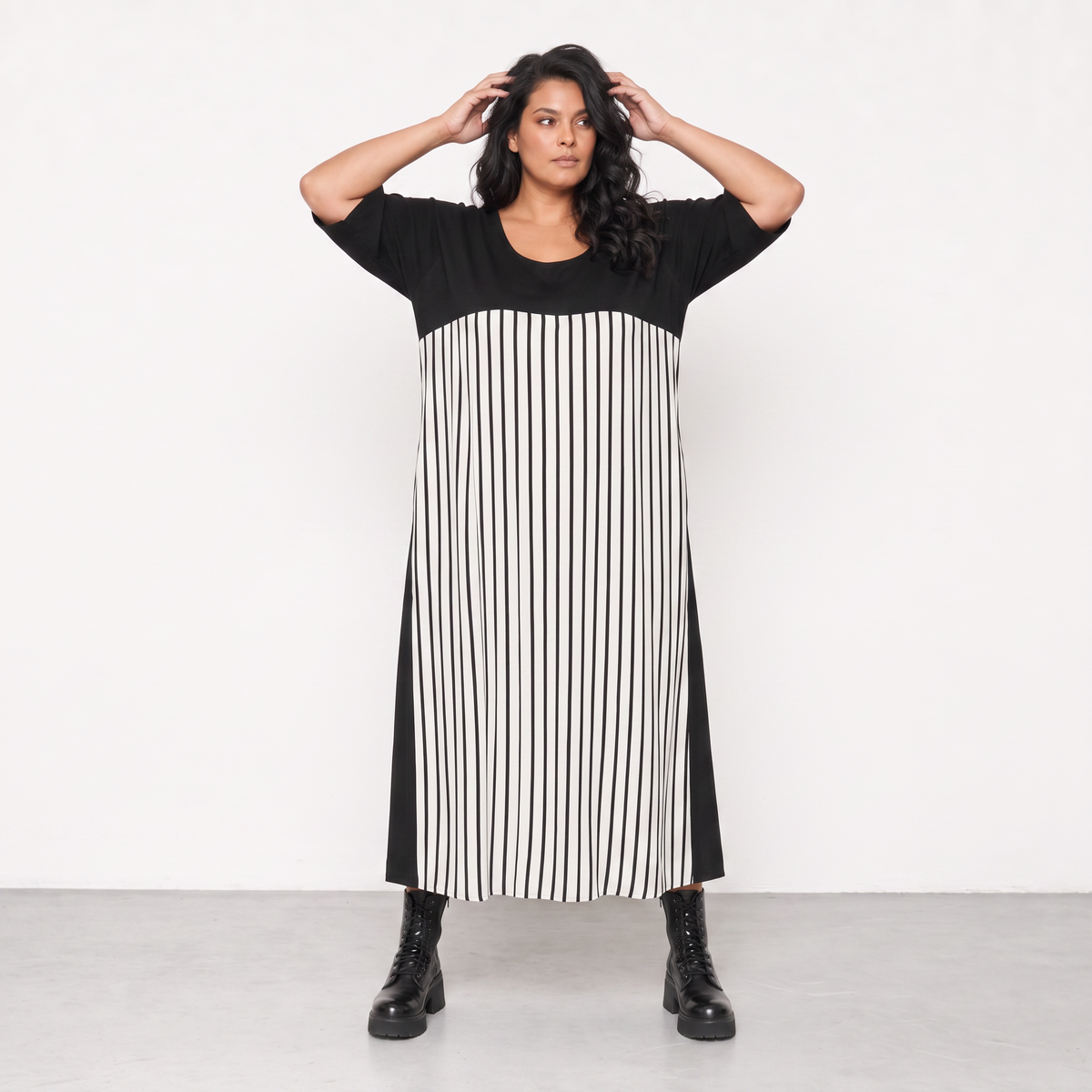 AKH Fashion Kleid Warmy 2403 Schwarz/Weiß
