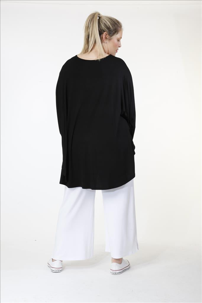 Alltags Big Shirt in gerundeter Form aus feiner Jersey Qualität, Schwarz Lagenlook Oversize Mode B2B Großhandel