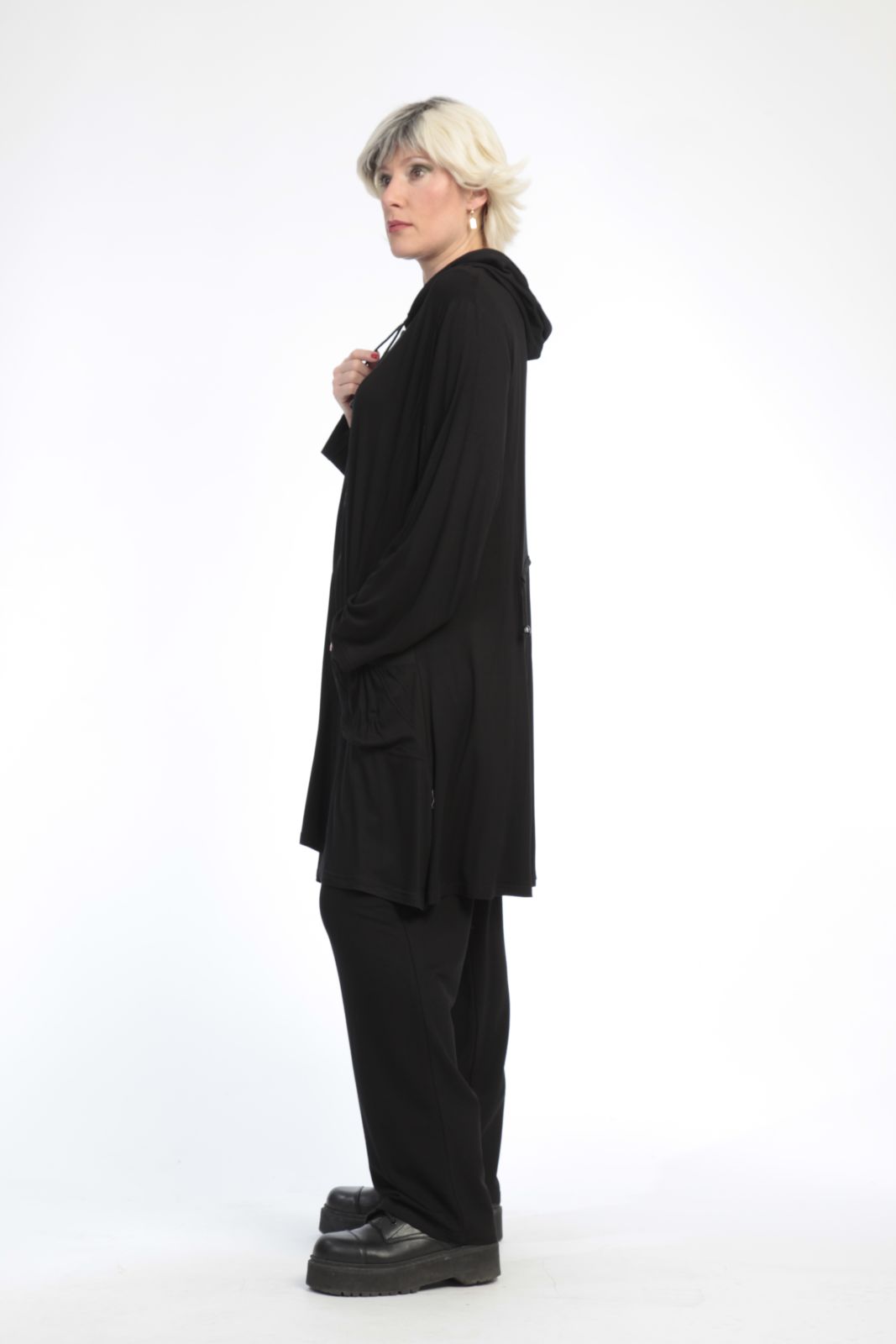 Alltags Jacke in A-Form aus er Jersey Qualität, Schwarz Lagenlook Oversize Mode B2B Großhandel