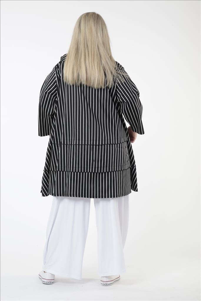 Sommer Jacke in Form aus er Qualität, Schwarz-Weiß Lagenlook Oversize Mode B2B Großhandel