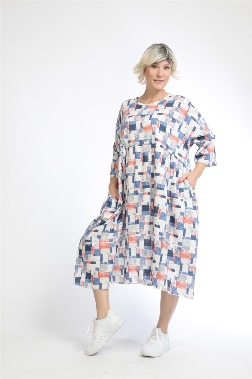 Sommer Kleid in Ballon Form aus er Qualität, Weiß-Blau Lagenlook Oversize Mode B2B Großhandel