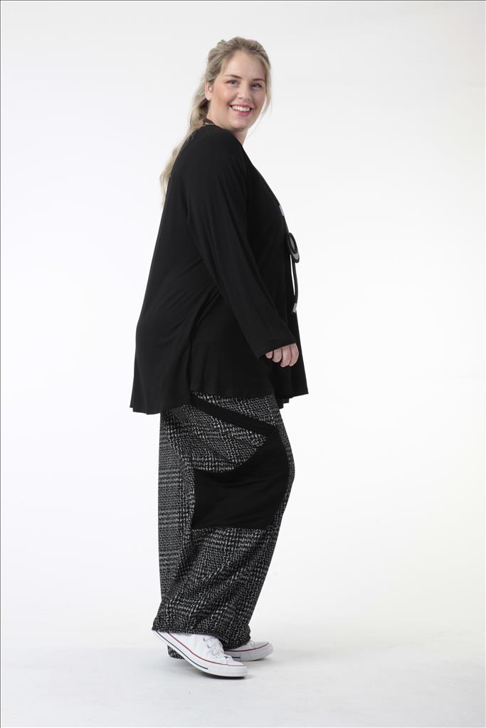 Winter Hose in Form aus er Qualität, Schwarz-Weiß Lagenlook Oversize Mode B2B Großhandel