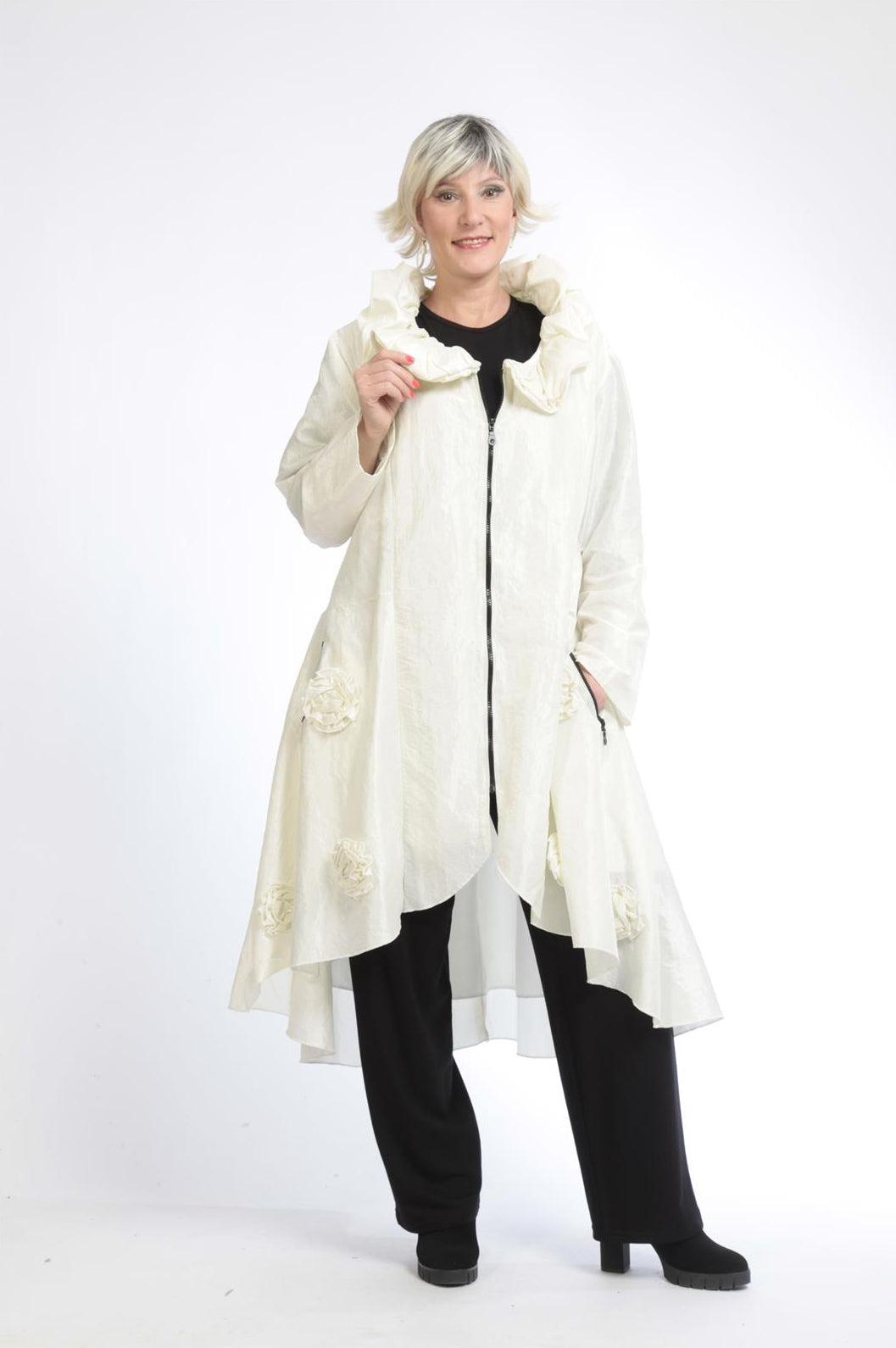 Winter Mantel in Ballon Form aus er Taft Qualität, Weiß Lagenlook Oversize Mode B2B Großhandel